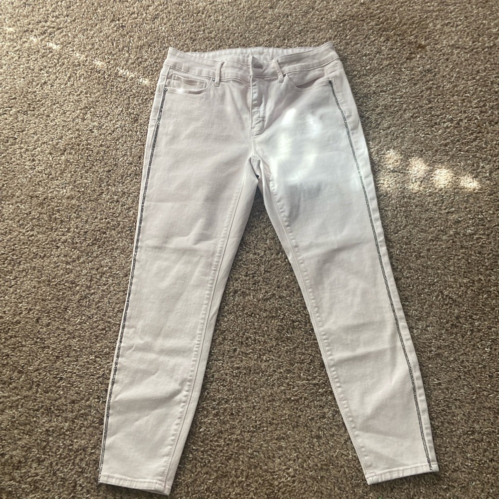 Women’s light pink skinny jeans size 6 light pink